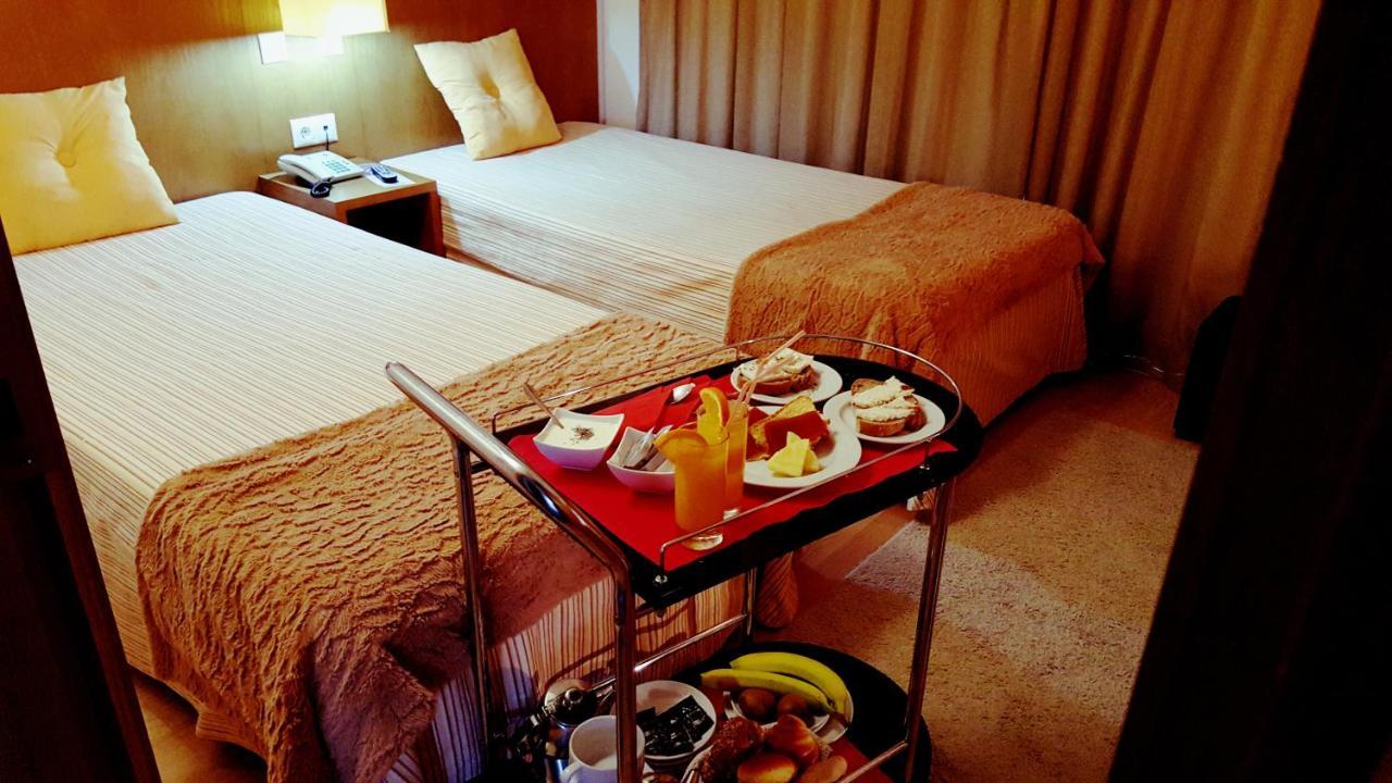 Hotel Jose Alberto Viseu Bagian luar foto
