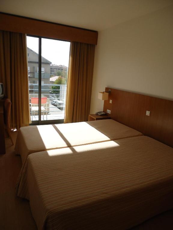 Hotel Jose Alberto Viseu Bagian luar foto