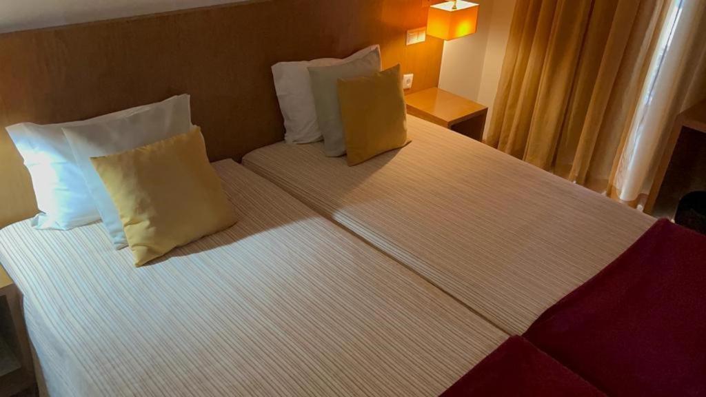 Hotel Jose Alberto Viseu Bagian luar foto