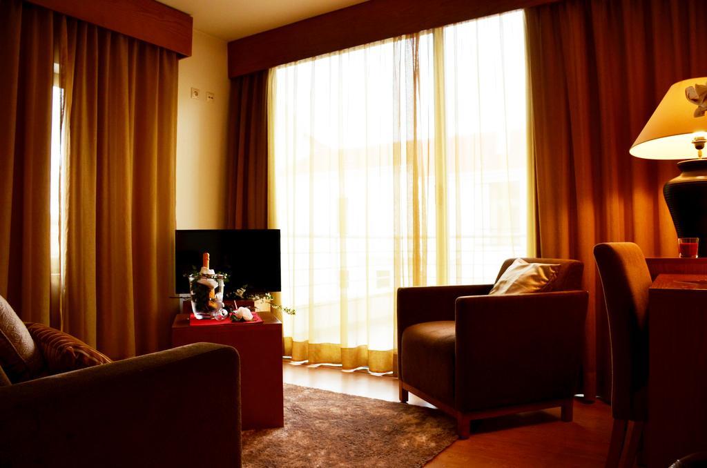 Hotel Jose Alberto Viseu Bagian luar foto